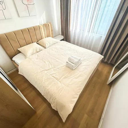 Apartment Azure Heights 1108 Golem (Tirana)